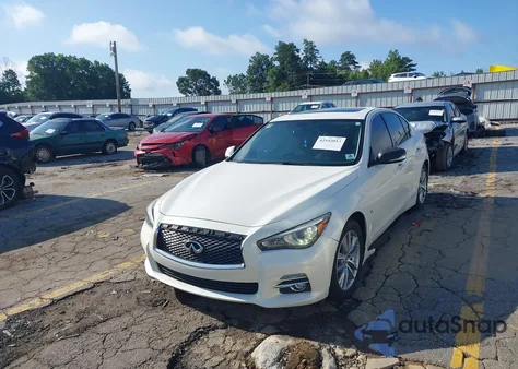 2015 Infiniti Q50 Premium из США, поврежденный, VIN JN1BV7AP5FM353367